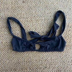 Frankies Bikini Small Bikini Top - Black